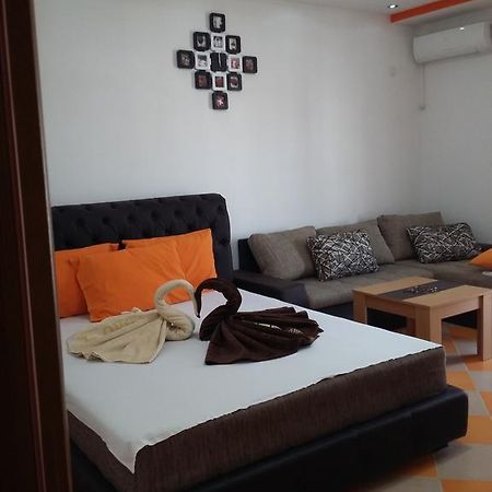 Apartments Aza Dobra Voda Εξωτερικό φωτογραφία