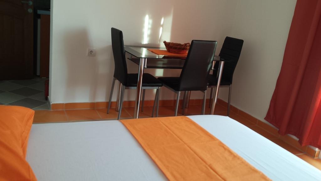 Apartments Aza Dobra Voda Δωμάτιο φωτογραφία