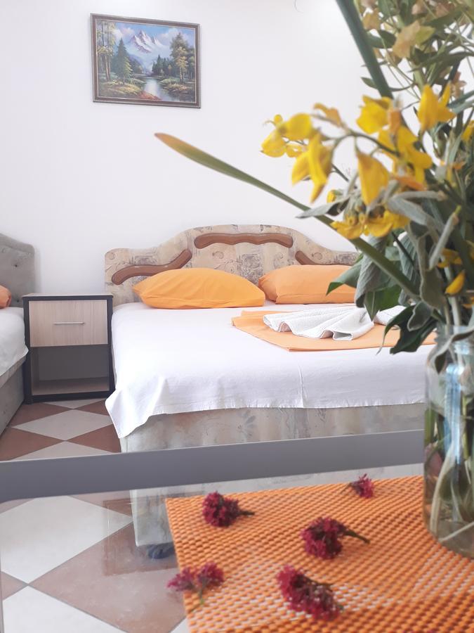 Apartments Aza Dobra Voda Εξωτερικό φωτογραφία