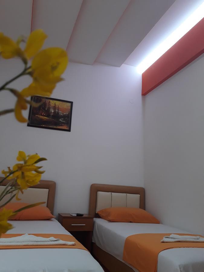 Apartments Aza Dobra Voda Εξωτερικό φωτογραφία